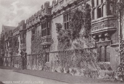 Garden Front St Johns College alkotó: English Photographer