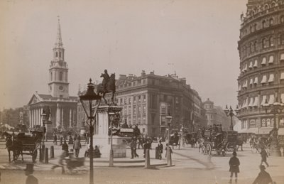 Charing Cross általános képe alkotó: English Photographer