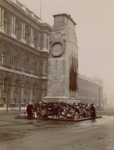 A Whitehall-i kenotaph általános képe alkotó: English Photographer