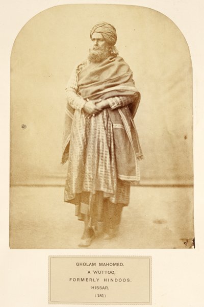 Gholam Mahomed, egy wuttoo, korábban hindu, hissar, az India népe című könyvéből, J. Forbes Watson, kiadta 1868-ban (albumnyomat) alkotó: English Photographer