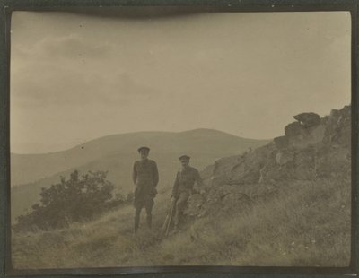 Harold Roper Robinson és William Lawrence Bragg, Vogézek, 1915 ősz alkotó: English Photographer