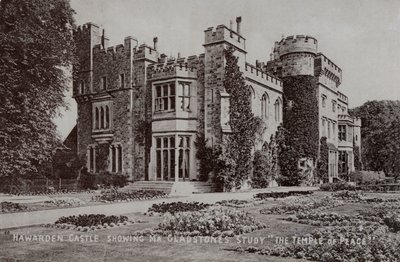 Hawarden kastély, William Gladstone angol politikus és miniszterelnök otthona, Hawarden, Flintshire, Wales (f/w fotó) alkotó: English Photographer