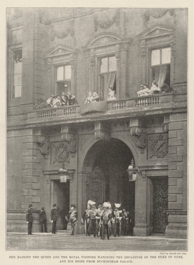 Őfelsége a királynő és a királyi látogatók York hercegének és menyasszonyának távozását nézik a Buckingham-palotából alkotó: English Photographer