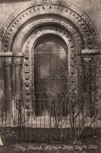 Iffley templom, Norman Door, South Side (f/w fotó) alkotó: English Photographer