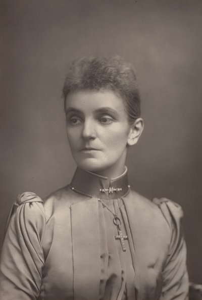 Lady Young alkotó: English Photographer