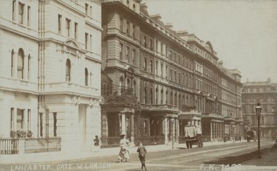 Lancaster Gate West London alkotó: English Photographer