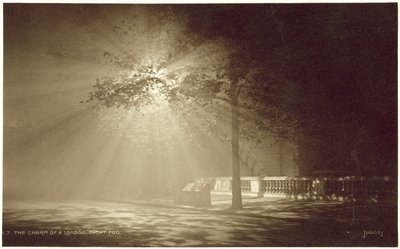Londoni éjszakai köd (fekete-fehér fotó) alkotó: English Photographer