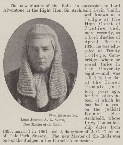 Lord Justice A L Smith, a tekercsek új mestere alkotó: English Photographer