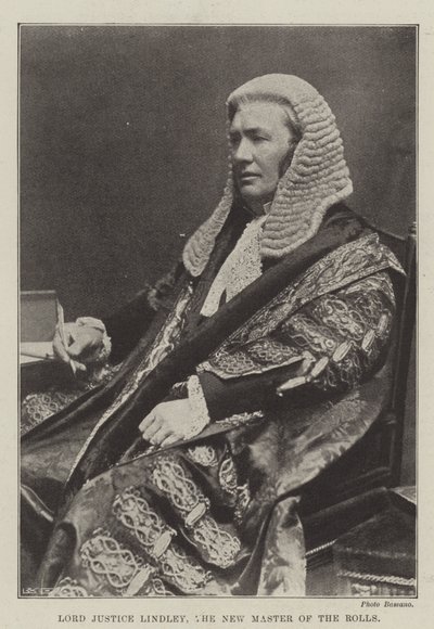 Lord Justice Lindley, a tekercsek új mestere alkotó: English Photographer