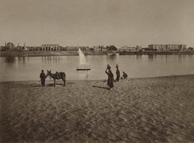 Luxor, a luxori templom általános képe a Nílus felől alkotó: English Photographer