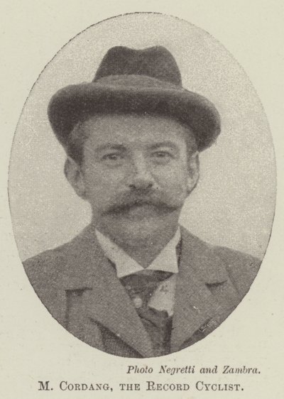 M Cordang, a rekordkerékpáros alkotó: English Photographer