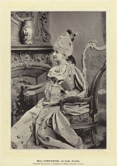 Miss Fortescue, mint Lady Teazle alkotó: English Photographer