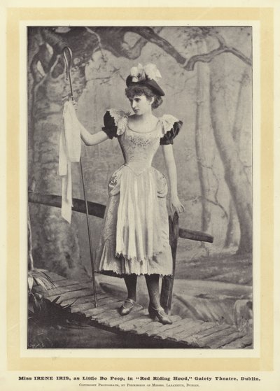 Miss Irene Iris, mint Little Bo Peep, a Red Riding Hoodban, Gaiety Theatre, Dublin alkotó: English Photographer