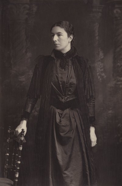 Mrs Humphry Ward alkotó: English Photographer