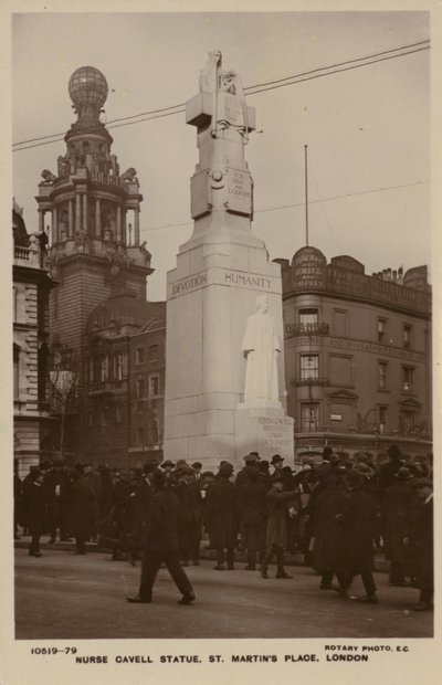 Cavell nővér emlékmű alkotó: English Photographer