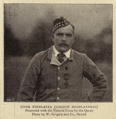 Piper Findlater, Gordon Highlanders alkotó: English Photographer