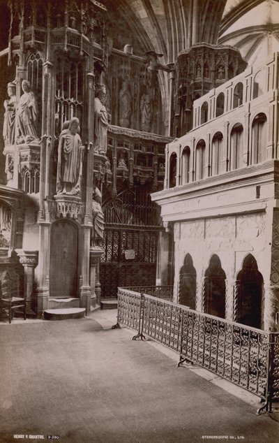 Képeslap a Westminster Abbey-i Henry V Chantry belsejének képével alkotó: English Photographer