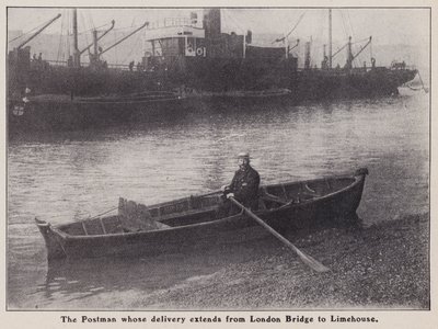 Postás, akinek a kézbesítése a London Bridge-től Limehouse-ig tart egy hajóval a Temzén, London (f/w fotó) alkotó: English Photographer