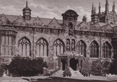 Quadrangle Oriel College, Oxford alkotó: English Photographer