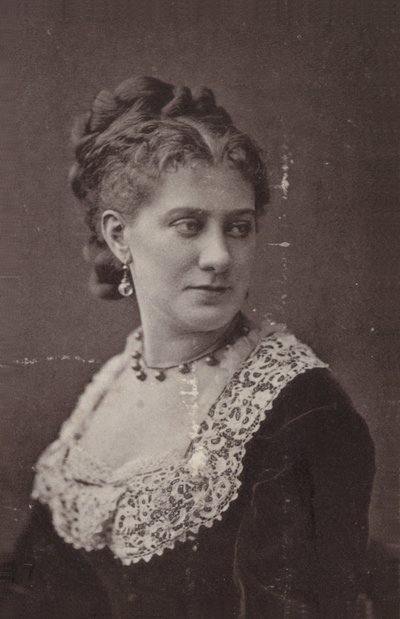 Rose Leclerq alkotó: English Photographer