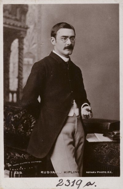 Rudyard Kipling (1865-1936) angol novellaíró, költő és regényíró alkotó: English Photographer