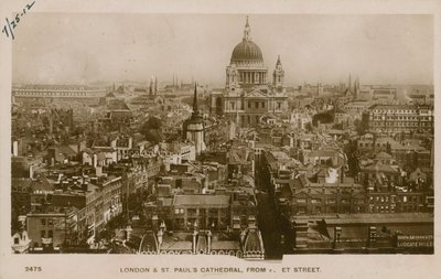 St Pauls Cathedral, London, a Fleet Street felől alkotó: English Photographer
