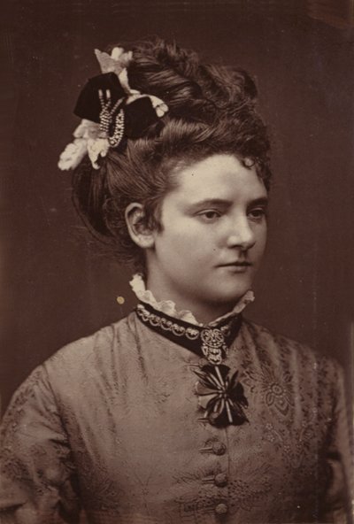 Teresa Furtado  alkotó: English Photographer