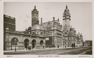 A londoni Imperial Institute alkotó: English Photographer