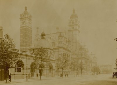Imperial Institute, South Kensington, London alkotó: English Photographer
