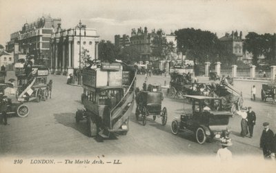 A Marble Arch, London alkotó: English Photographer