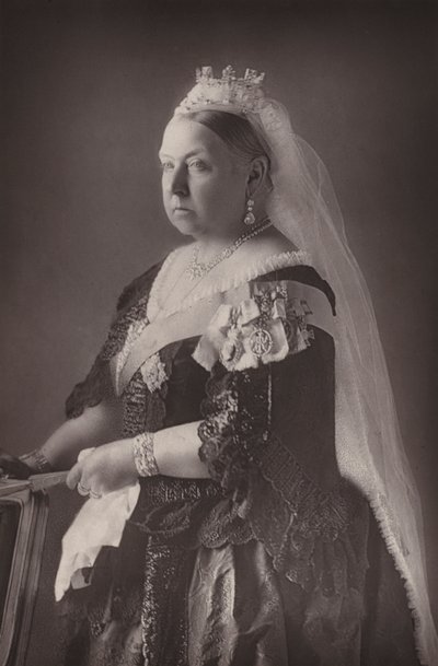A királynő alkotó: English Photographer