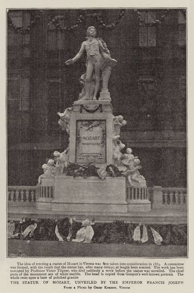 Mozart szobra, amelyet Ferenc József császár leplezett le alkotó: English Photographer