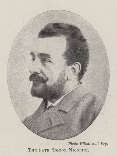 A néhai Signor Nicolini alkotó: English Photographer