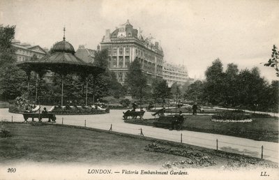 Victoria Embankment Gardens, London alkotó: English Photographer