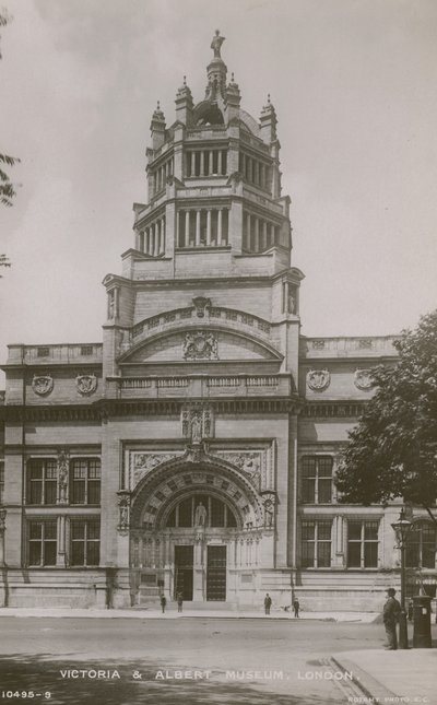 Victoria és Albert Múzeum, London alkotó: English Photographer