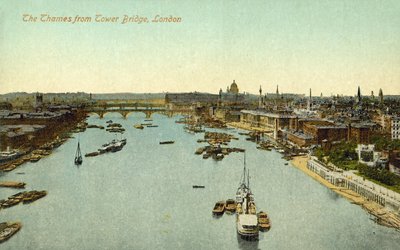 Kilátás a Tower Bridge-ről, London (színes fotó) alkotó: English Photographer