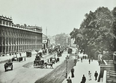 Whitehall, Westminster LB: észak felé nézve, 1890 alkotó: English Photographer