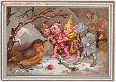 Viktoriánus karácsonyi üdvözlőlap hangszereket cipelő, megzavarodott vörösbegyet bámuló manók társaságáról, 1880 körül alkotó: English School