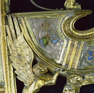 Angyal kis sárt játszik, részlet Wykehami Vilmos (kb. 1320-1404) crozier-éből (ezüst aranyozott és champleve zománc) alkotó: English School
