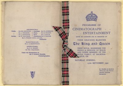Cinematograph Entertainment program a király és a királynő jelenlétében alkotó: English School