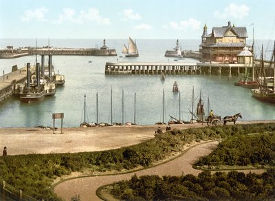 The Harbour, Lowestoft (kézzel színezett fotó) alkotó: English School