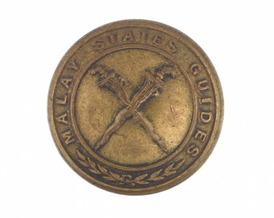 Tunikagomb, Maláj állami útmutatók, 1896-1919 alkotó: English School