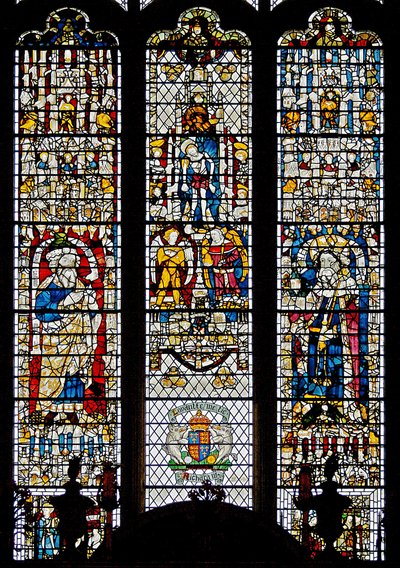W12 ablak, amely Corpus Christit, Isaiah-t és Edwin királyt ábrázolja alkotó: English School