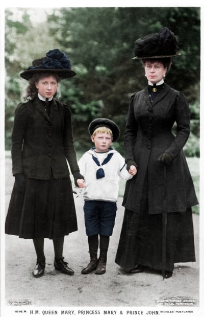 Mária királynő, Mária hercegnő és János herceg, 1910-es évek alkotó: Ernest Brooks
