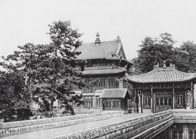 Jehol, Hingkung, Chihli, A Láma kolostorban Hingkung (fekete-fehér fotó) alkotó: Ernst Boerschmann