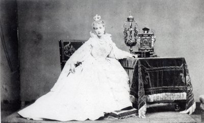 Sarah Bernhardt (1844-1923) Marie de Neubourg szerepében Victor Hugo (1802-85) Ruy Blas című filmjében, 1872 körül alkotó: Etienne Carjat
