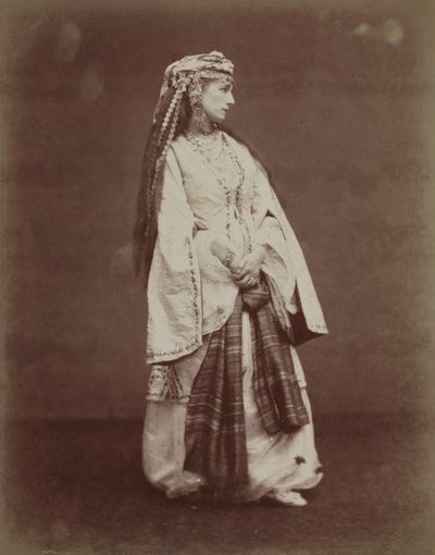 Sarah Bernhardt Voltaire "Zaire"-jében alkotó: Etienne Carjat