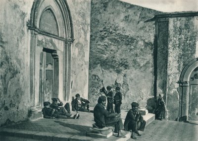 Pihenés egy templom előtt, Taormina, Szicília, Olaszország, 1927 alkotó: Eugen Poppel