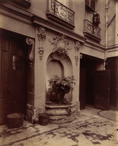 Egykori Hôtel des Parlementaires, Rue des Lions 3. alkotó: Eugène Atget