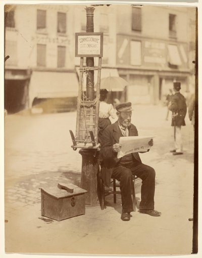 Küldönc (hordár) alkotó: Eugène Atget